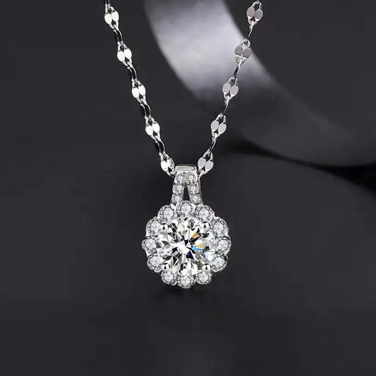 Lumière Éternelle: 925 Sterling Silver Zircon Necklace for Women