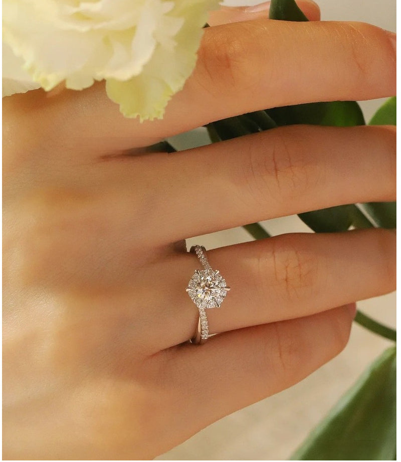 Aurelia's Embrace: Moissanite Ring